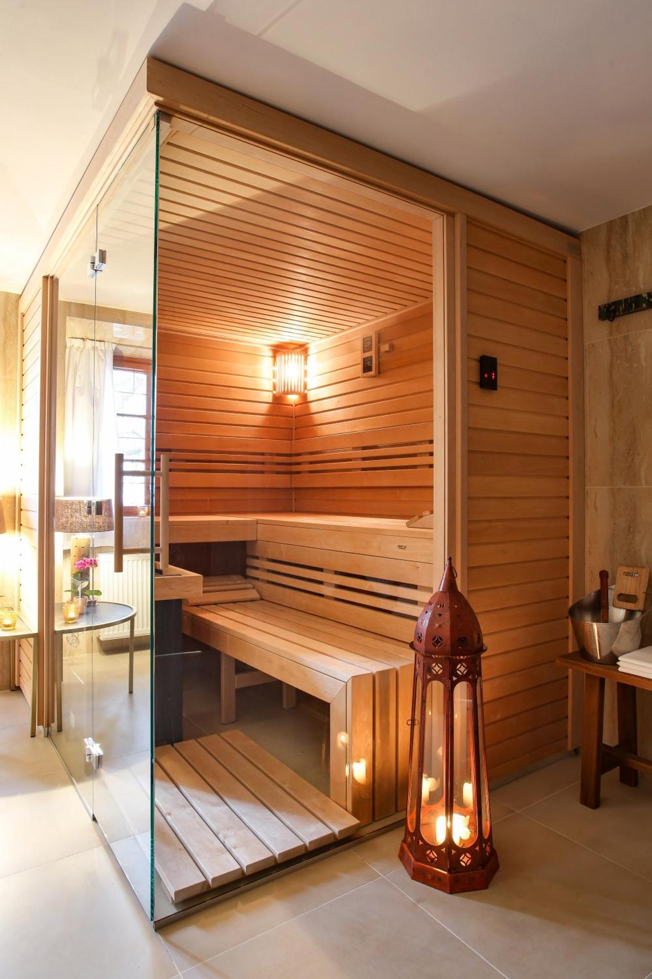 Castle Hotel & Wellness 波杰布拉迪 外观 照片